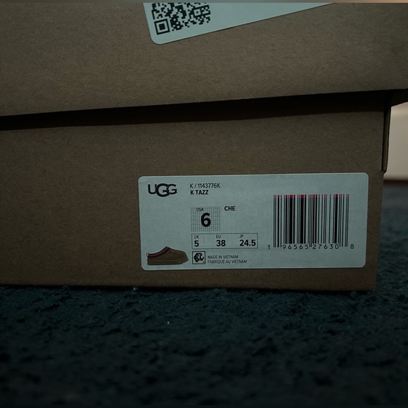 Holiday UGG Chestnut Tasman Regenerate Slippers - Picture 3 of 7